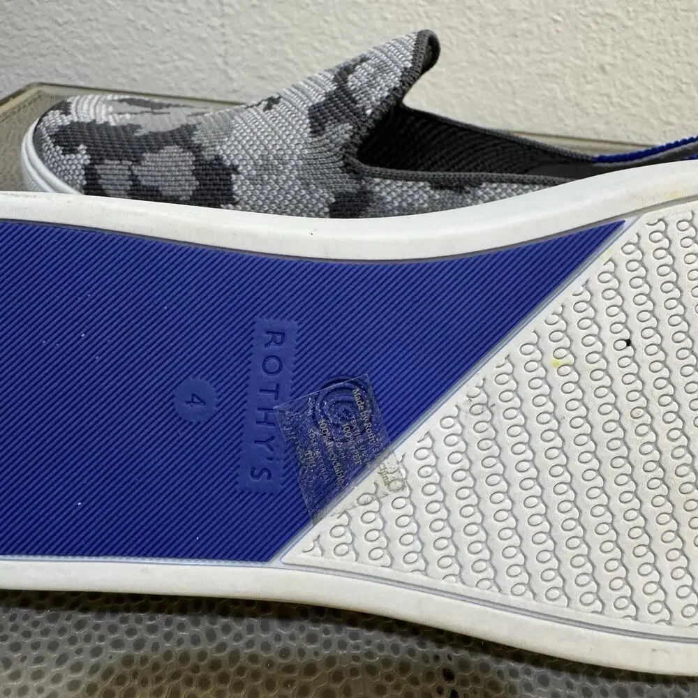 Rothys Kids Gray Camo Slip On Sneakers Size 4 Shoes Unisex Boys Girls